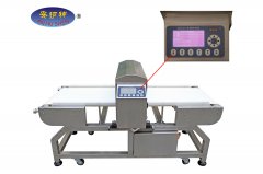 全金屬檢測(cè)儀測(cè)試火腿腸攜帶鐵和不銹鋼